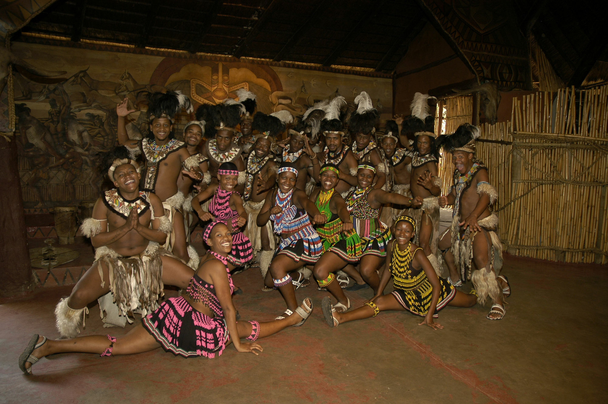 Aha Lesedi African Lodge & Cultural Village Broederstroom Exterior foto