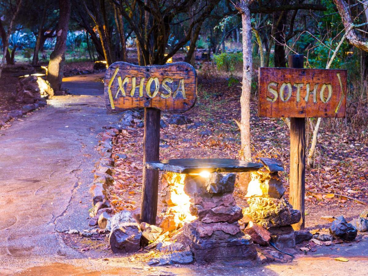 Aha Lesedi African Lodge & Cultural Village Broederstroom Exterior foto